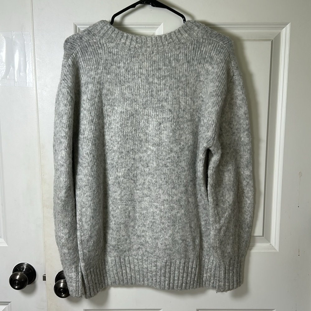 H&M Gray V-Neck Sweater - Picture 2 of 5